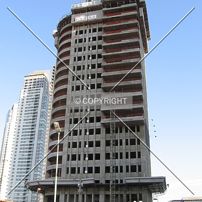 Torre Renoir 1 by Maximiliano Buono