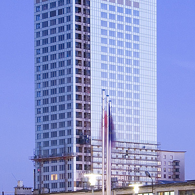 Hilton Warsaw by Pavel Toczynski