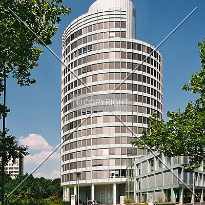 Taunus Tower by Nephilim