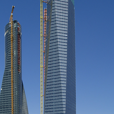 Torre de Cristal by Cesar Serrano