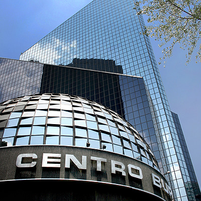 Centro Bursátil by Jim Schwartz