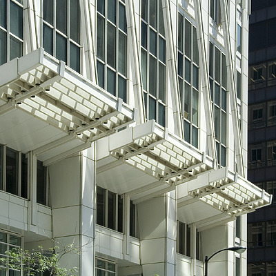 Chicago Title & Trust Building by Pavel Toczynski