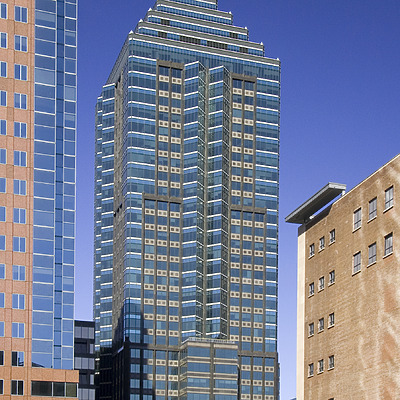 Le 1501 McGill College by Pavel Toczynski