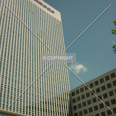 LG Tower by Nephilim