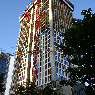 OpernTurm by Daniel Kieckhefer