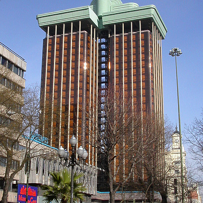 Torre Colón by Cesar Serrano