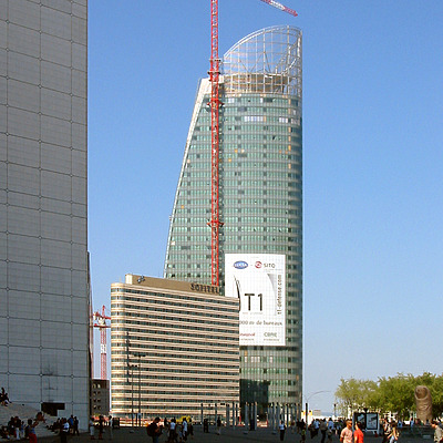 Tour T1 by Jonathan Smith