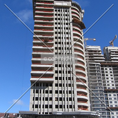 Torre Renoir 1 by Maximiliano Buono