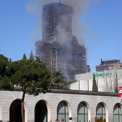 Edificio Windsor by Cesar Serrano