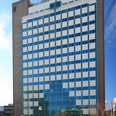 Shell-bygget by Kjetil Balog