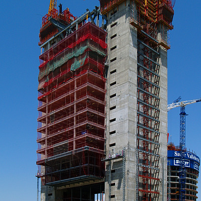 Torre Caja Madrid by Cesar Serrano