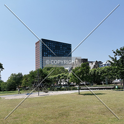 Hochhaus MainForum by Nephilim