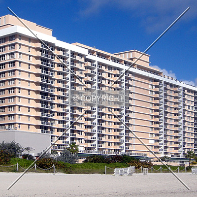 The Pavilion Condominiums by Jorge Molina