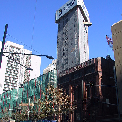 Meriton Tower by John Bek