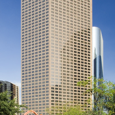 Wells Fargo Tower by Pavel Toczynski