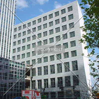 LG Tower by Nephilim