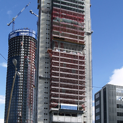 Torre Caja Madrid by Cesar Serrano
