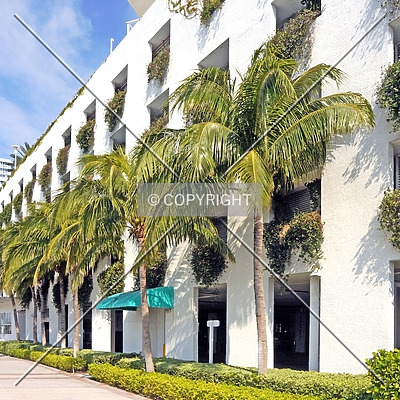 ICON at South Beach by Jorge Molina