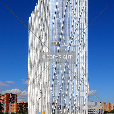 Torre Diagonal Zero Zero by David Guija