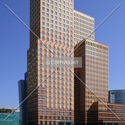 Amsterdam Symphony 1 by René Hogendijk