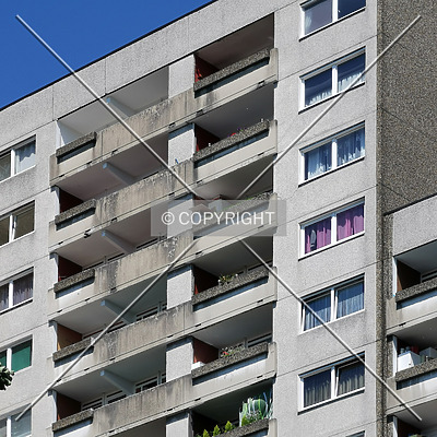 Heinrich-Plett-Straße 21-27 by Nephilim