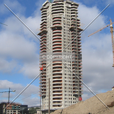 Torre Renoir 1 by Maximiliano Buono