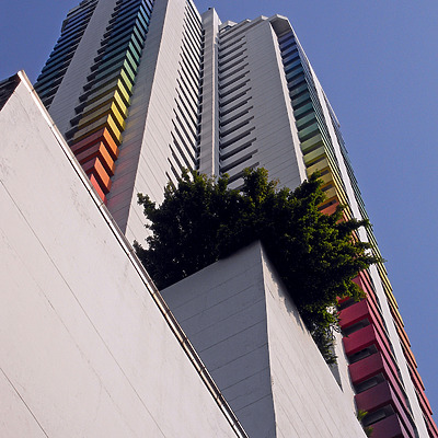 Baiyoke Tower I by Horst Kiechle