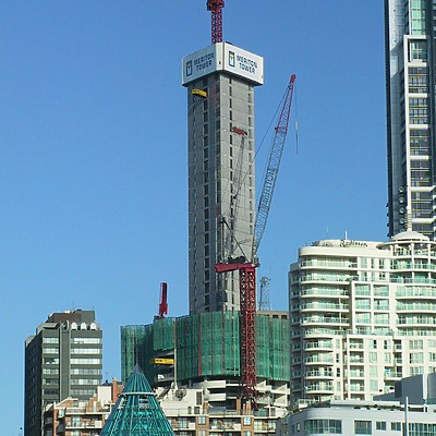 Meriton Tower by John Bek