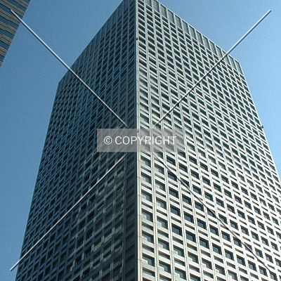 KDDI Building by Andrew Stewart