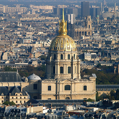 Cathédrale Saint-Louis-des-Invalides by Cesar Serrano