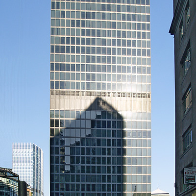 Aviva Tower by Cesar Serrano