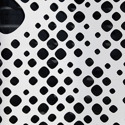 O-14 by Nareg Karamanoukian