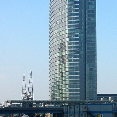 No.1 West India Quay by Jonathan Smith