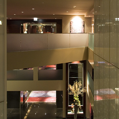 Sofitel Chicago Water Tower by Pavel Toczynski