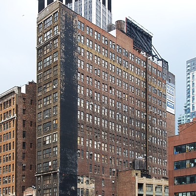1239 Broadway by Huopa