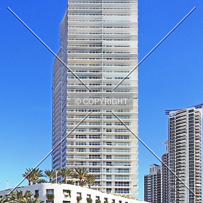 ICON at South Beach by Jorge Molina