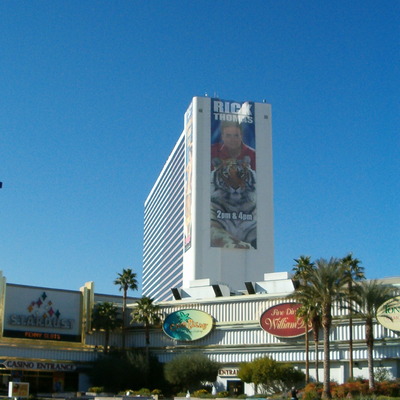 Stardust West Tower by Rodney Gunn