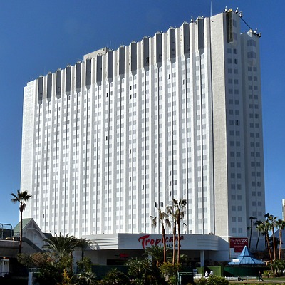 The Tropicana - Paradise Tower by Robin Spetz