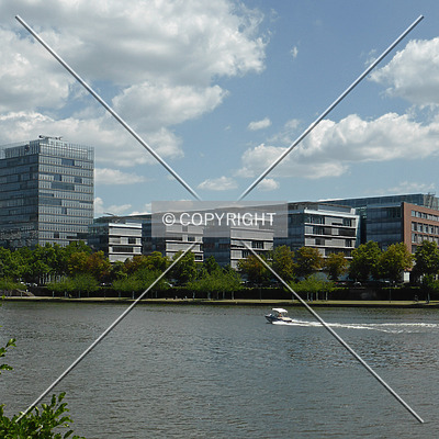 Allianz-Kai by Nephilim