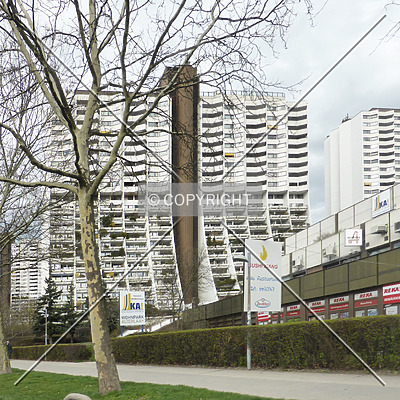 Wohnpark Alterlaa - Block B1-B2 by Nephilim