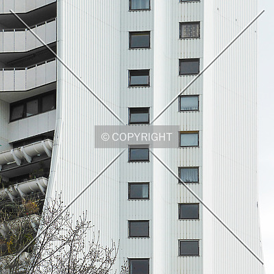 Wohnpark Alterlaa - Block C5-C8 by Nephilim