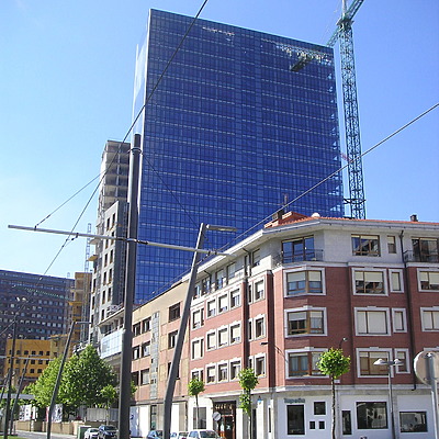 Isozaki Atea I by Mikel Allende