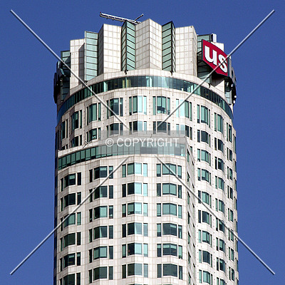 US Bank Tower by Chris Patriarca