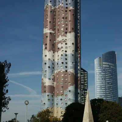 Tour Nuages 1 by Daniel Kieckhefer