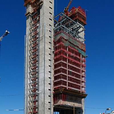 Torre Caja Madrid by Cesar Serrano