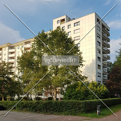 Preußenstraße 40-46 by Nephilim
