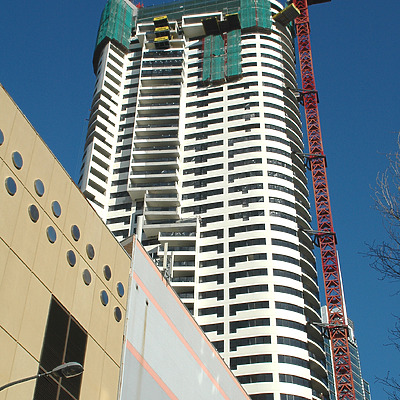 Meriton Tower by John Bek