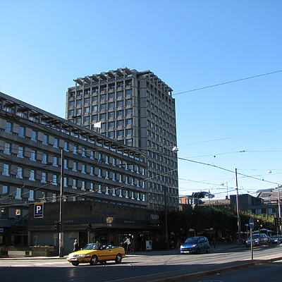 Ind-Eks huset by Kjetil Balog