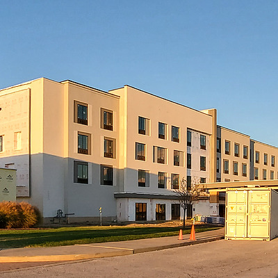 Hampton Inn O'Fallon by Ryan Hildebrand