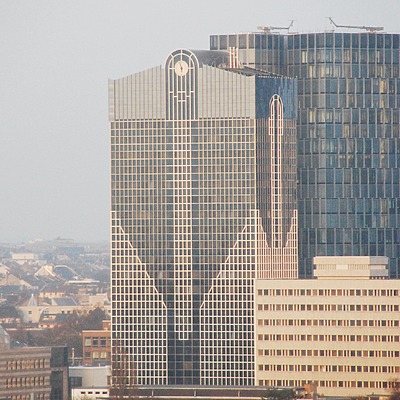 Rhein-Main-Center by Huopa